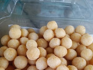 100 Bolinho De Queijo