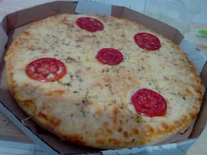 Pizza Mussarela Tamanho G 8 Fatias Guarana Antártica De 1L