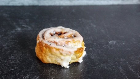 Jumbo Cinnamon Rolls (Gf)