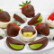 Cheesecake With Chocolate Dipped Fruit Box