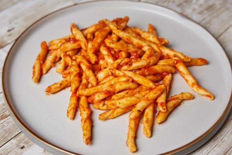 Vegan Pasta Strozzapreti With Tomato Sauce And Mushroom.