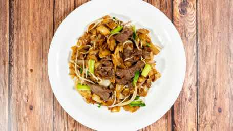 Beef Chow Fun Xiǎo Gàn Chǎo Niú Hé