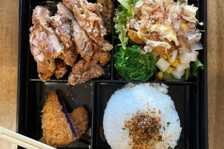 Benton Fried Chicken Deluxe Bento