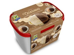 Casadinho Sorvete Misto Sabor Chocolate Branco E Chocolate Pote 1,5 Litros