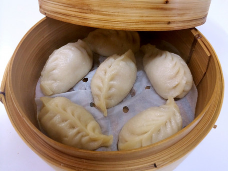 Chicken And Onion Steamed Dumplings