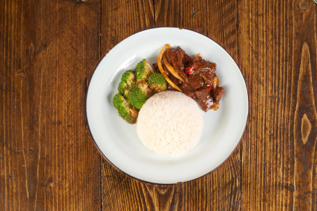 Black Pepper Beef With Jasmine Rice