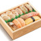 tè xuǎn shòu sī shèng A gòng11jiàn Conjunto especial de sushi Um total de 11 unidades