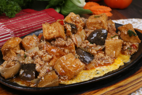 Spicy Tofu And Pork Mince With Mushroom