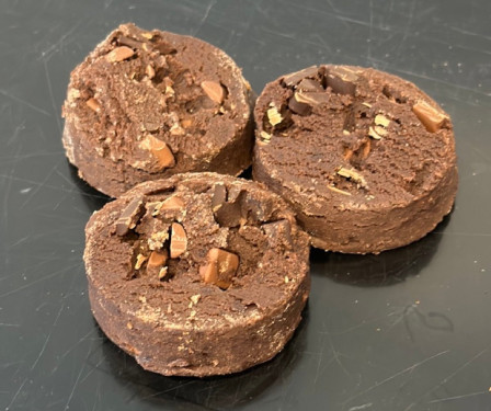 Double Chocolate Cookie Puck