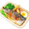 lǎo tāo tè zhì zhēng yú fēi lì lí mài cān hé Superior Home Made Mackerel Fillet Quinoa Bento