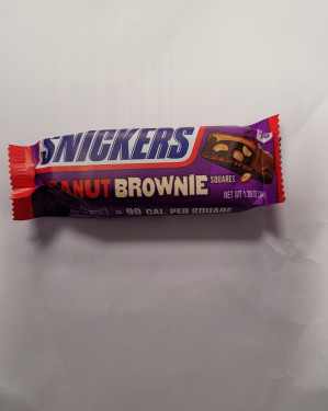 Snickers Peanut Brownie