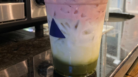 Matcha Strawberry Cream (Iced Only)