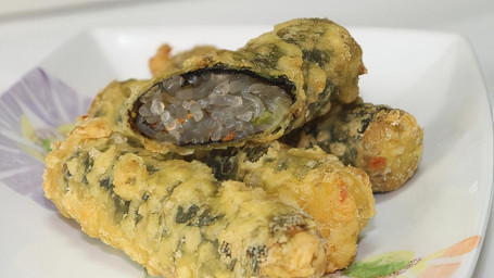 4. 김말이튀김 Seaweed Roll Tempura