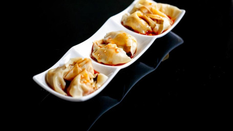 Szechuan Wontons Hóng Yóu Chāo Shǒu