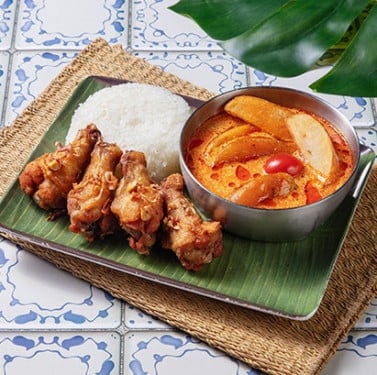 Yuè Nán Kā Lí Jī Chuí Fàn Curry Rice With Chicken Drumette