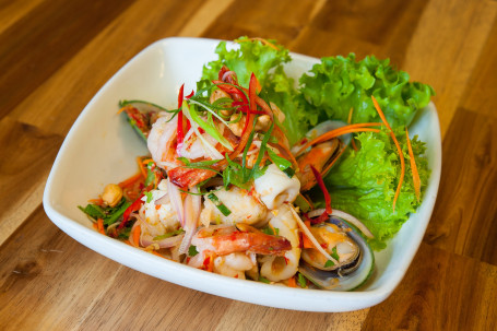 Yum Seafood (Seafood Salad)