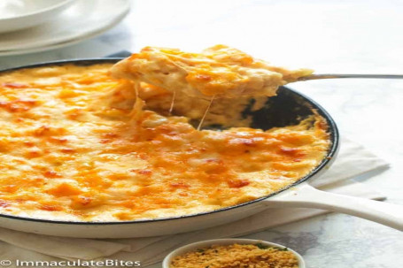 Classic Mac N Cheese With Hand Cut Fries