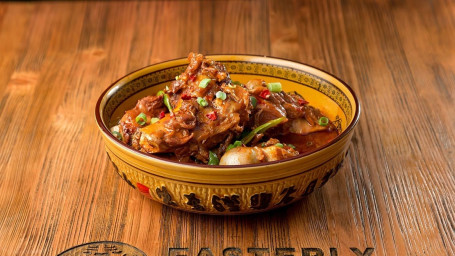 Tiān Xià Dì Yī Gǔ Braised Pork Bone With Pepper (4Pc)