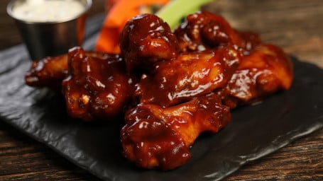 Traditional Classic Bbq Wings 8 Pc