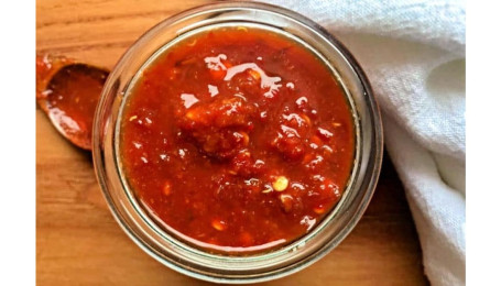Hot Sauce (Chili Garlic)