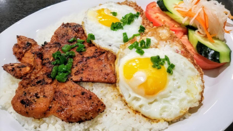 Grilled Lemongrass Chicken Fried Egg With Steamed Rice