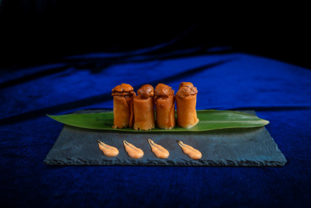 Mozzarella And Shrimp Spring Rolls Zhī Shì Xiā Chūn Juǎn