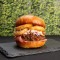 Hambúrguer De Carne Desfiada E Bacon Carregado (5563 Kj)