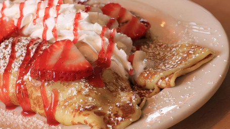 Strawberry Cheesecake Crapes