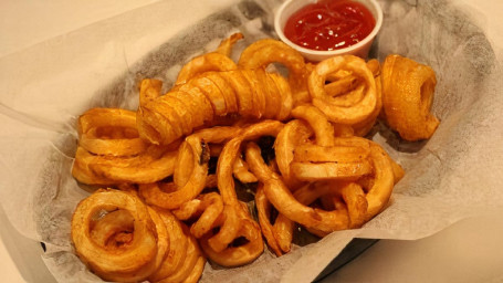Curly Fries With Free Dipping Sauce