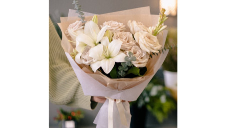 White Elegance Bouquet