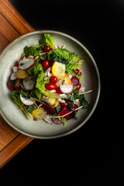 Seasonal Paddock Salad, Verjuice Dressing