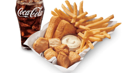 Rotisserie Style Chicken Bites Basket 8Pc W/ Drink