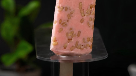 Pine Nut Paleta (Crema)