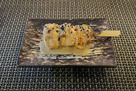 Zhī Má Rì Běn Jī Ròu Chuàn Japanese Chicken W/ Sesame