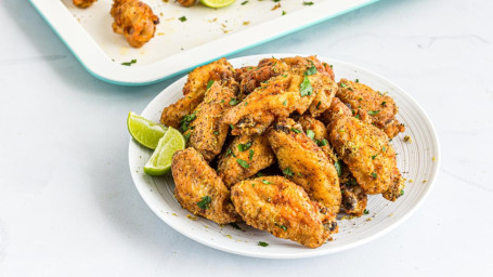 Boneless Chicken Wings With Lemon Pepper Sauce