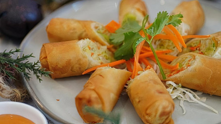 Crispy Veg Rolls 4Pcs