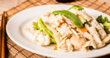 Steamed Mixed Vegetable With Chicken Shuǐ Zhǔ Shén Jǐn Shū Cài Jī