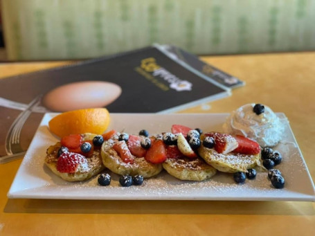 Biscuit Berries French Toast