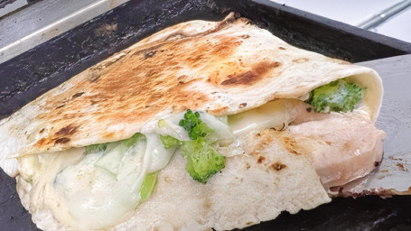 Chicken Alfredo Piadina