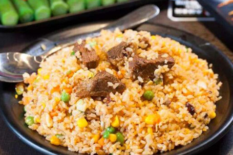 [L] Beef Fried Rice With Duck Sauce Niú Ròu Chǎo Fàn