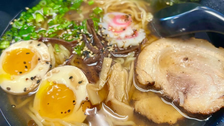 Classic Shoyu Ramen (Soysauce Broth)