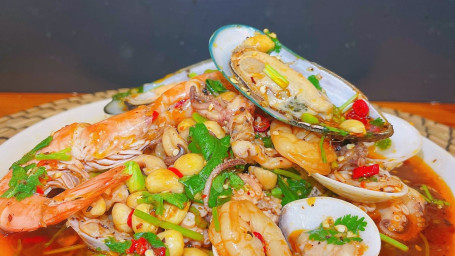 Szechuan Sauced Seafood Lāo Zhī Hǎi Xiān