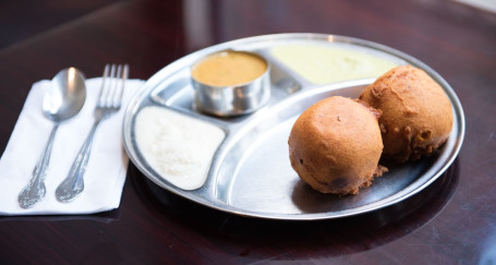 2 Pieces Mysore Bonda