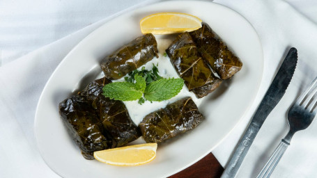 Stuffed Grape Leaves (6Pc)