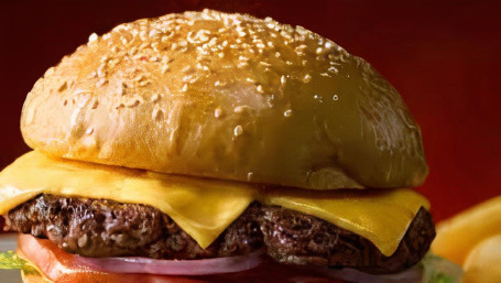 Cheeseburger And Seasoned Fries