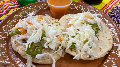 Pupusa: Queso Cheese