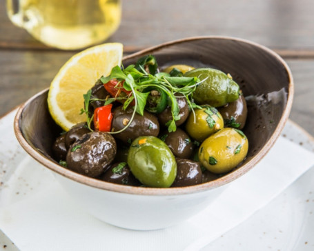 Marinated Hot Olives