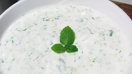 Raita White Sauce (8 Oz)