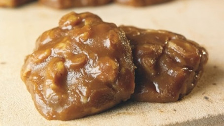 Pecan Pralines (30 Pc)