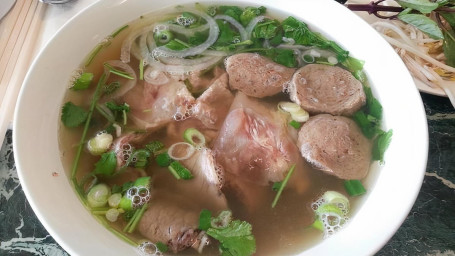 P8. Tendon Beef Ball Phở Gân Bò Viên